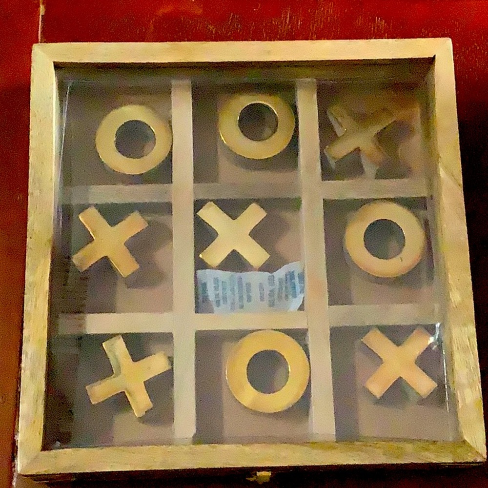 Wooden Tic Tac Toe Table Game.